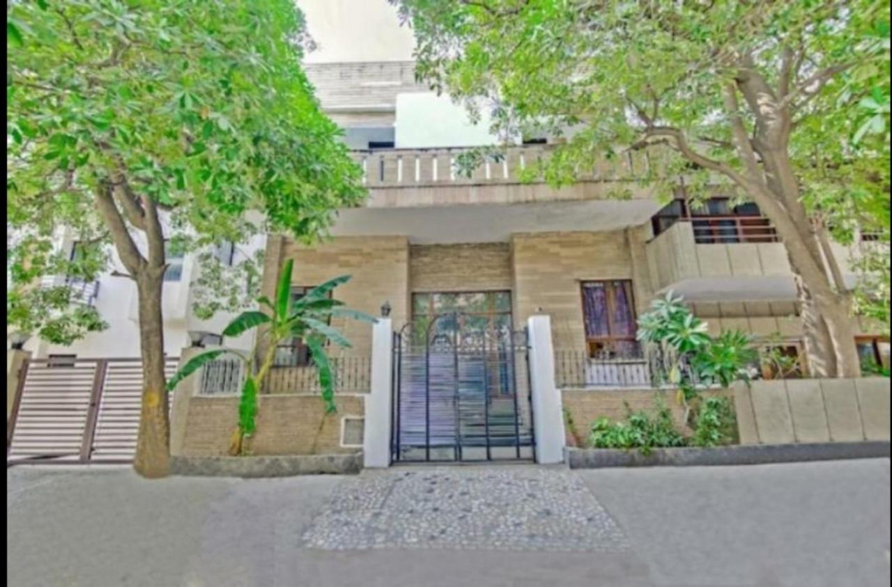 The Dream House Bed & Breakfast New Delhi Exterior photo