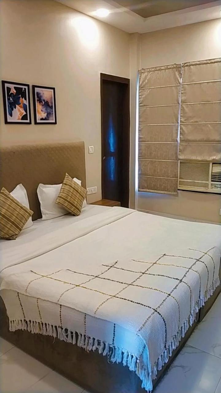 The Dream House Bed & Breakfast New Delhi Exterior photo